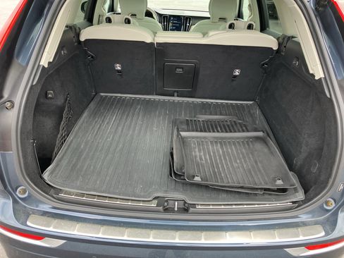 Used 2021 Volvo XC60 T6 Inscription w/ Advanced Package image 7