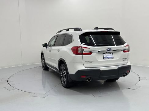 Used 2025 Subaru Ascent Touring image 3