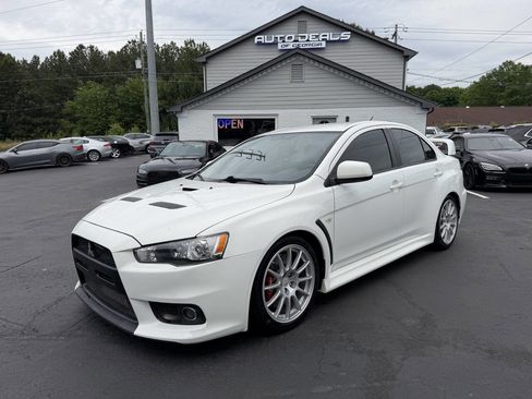 Used 2010 Mitsubishi Lancer Evolution SE AWD/4WD image 1