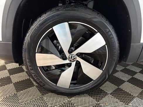 Certified 2023 Volkswagen Taos S w/ Driver Assistance Package image 10