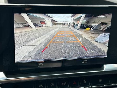 Certified 2024 GMC Sierra 1500 Elevation w/ LPO, Elevation Black Package image 25