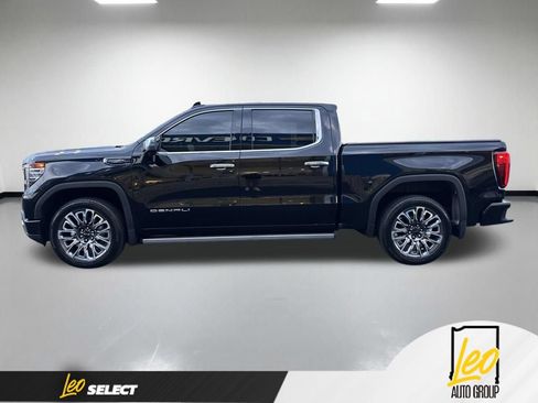 Used 2024 GMC Sierra 1500 Denali Ultimate AWD/4WD image 2