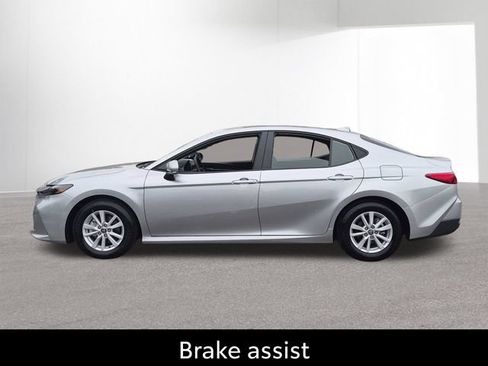 Certified 2026 Toyota Camry LE FWD image 10