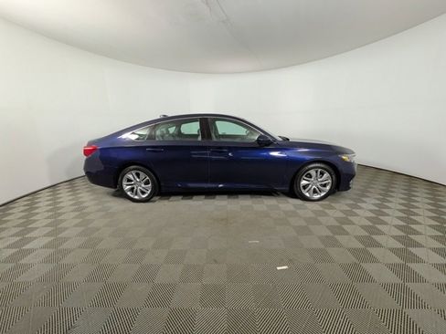 Used 2018 Honda Accord LX image 4