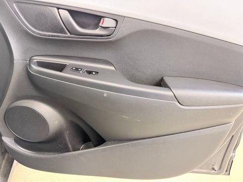 Used 2018 Hyundai Kona SEL w/ SEL Tech Package 02 AWD/4WD image 31