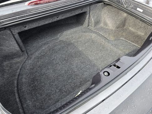 Used 2003 Ford Thunderbird image 39