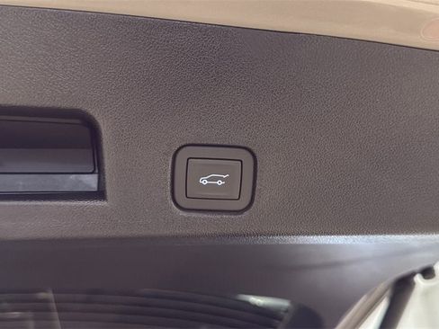 New 2026 GMC Acadia AT4 w/ Luxury Package image 17