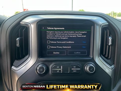 Used 2020 Chevrolet Silverado 2500 LTZ w/ LTZ Plus Package AWD/4WD image 18