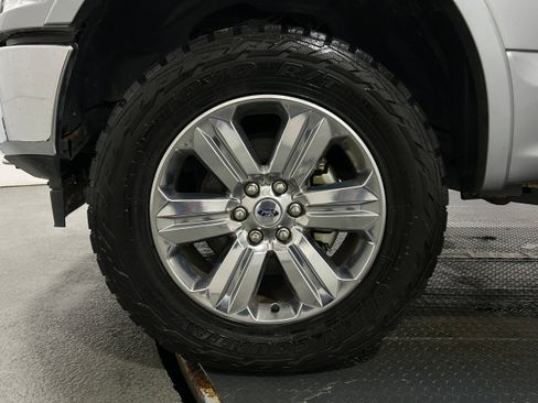 Used 2020 Ford F150 Lariat w/ Equipment Group 502A Luxury image 37