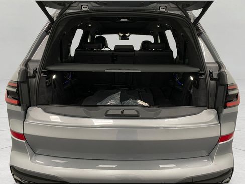 Certified 2026 BMW X7 M60i AWD/4WD image 5