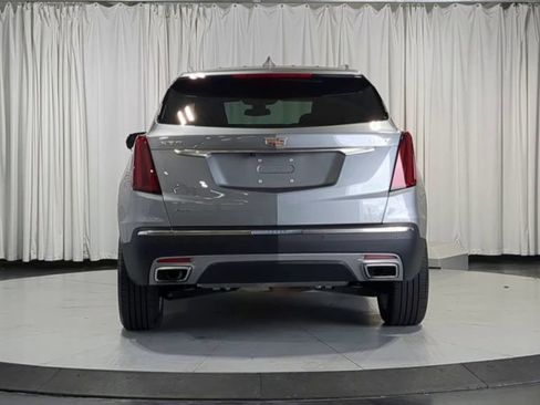 Used 2025 Cadillac XT5 Premium Luxury AWD/4WD image 7