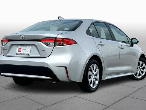 Used 2022 Toyota Corolla LE FWD image 13