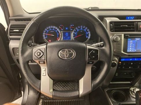Used 2018 Toyota 4Runner Limited image 10