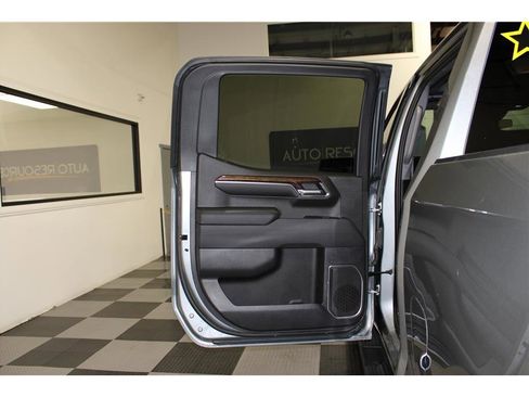 Used 2023 GMC Sierra 1500 Elevation w/ X31 Off-Road Package image 15