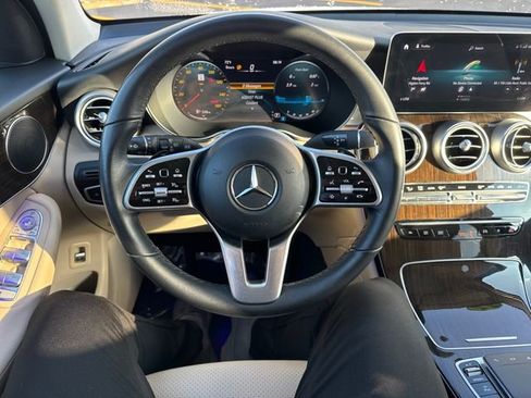Used 2022 Mercedes-Benz GLC 300 GLC 300 image 13
