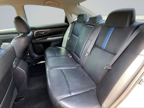 Used 2018 Nissan Altima 2.5 SR w/ SR Midnight Edition FWD image 26