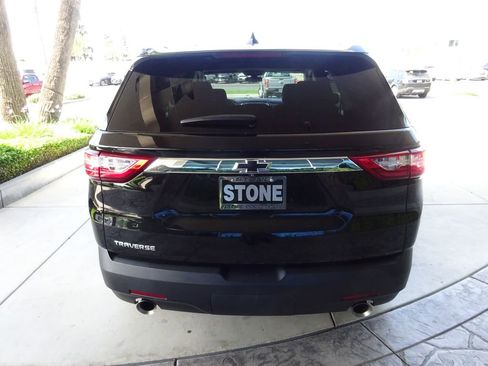 Certified 2021 Chevrolet Traverse LS image 9