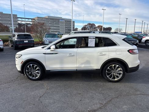 Certified 2023 Lincoln Nautilus Reserve w/ Equipment Group 201A image 4