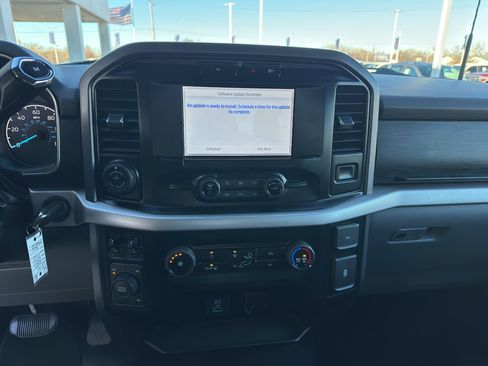 Used 2023 Ford F150 XLT w/ Trailer Tow Package image 19