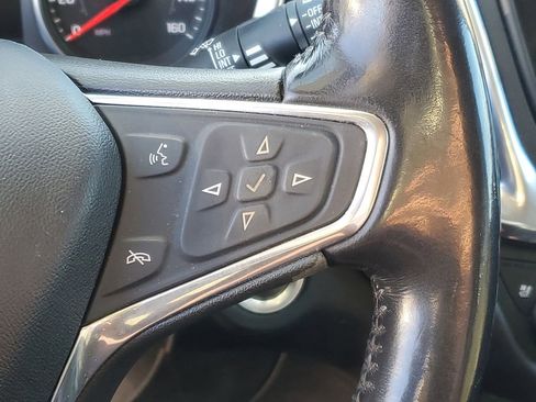 Used 2020 Chevrolet Equinox Premier image 14