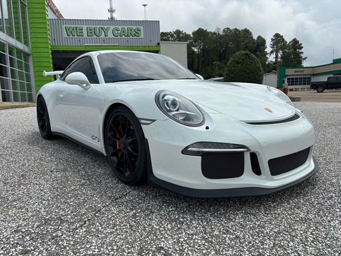 Used 2015 Porsche 911 GT3 RWD image 9