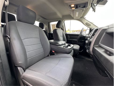 Used 2019 RAM 1500 Express w/ Express Value Package image 4