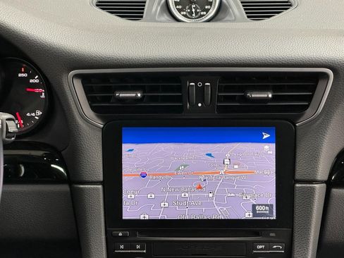 Used 2019 Porsche 911 Carrera T image 15