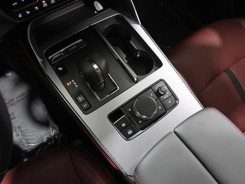 Certified 2025 MAZDA CX-70 Plug-In Hybrid w/ Premium Plus image 16