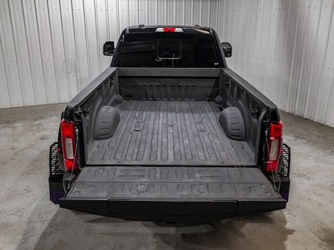 Used 2022 Ford F450 Platinum w/ FX4 Off-Road Package image 62