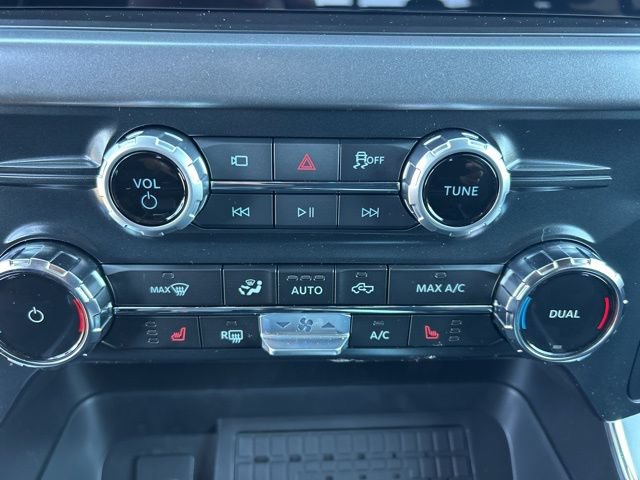 New 2026 Ford F150 XLT w/ Equipment Group 302A MID AWD/4WD image 24