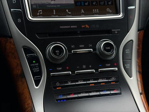 Used 2018 Lincoln MKX Reserve w/ Lincoln MKX Climate Package AWD/4WD image 11