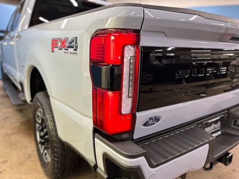 New 2026 Ford F250 Platinum AWD/4WD image 9