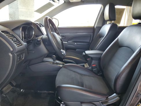 Used 2024 Mitsubishi Outlander Sport ES AWD/4WD image 18
