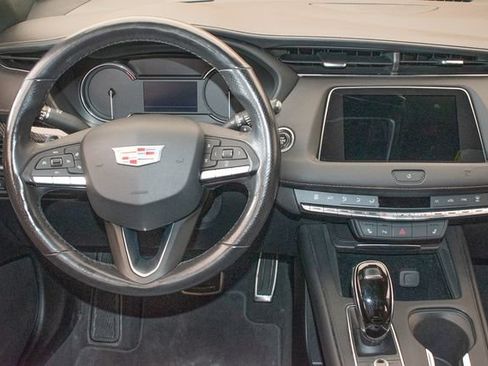 Used 2021 Cadillac XT4 Sport AWD/4WD image 16
