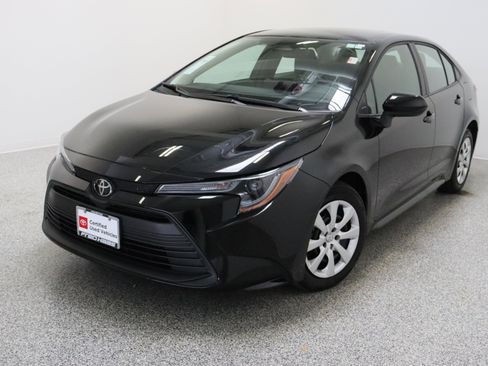 Certified 2026 Toyota Corolla LE FWD image 2