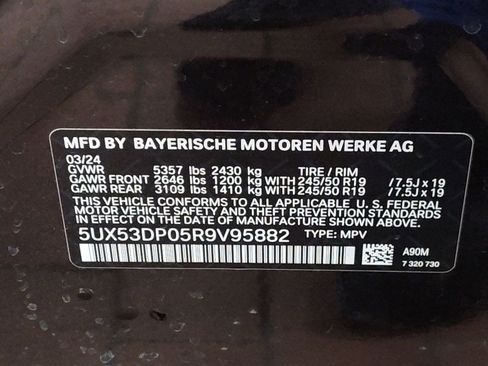 Certified 2024 BMW X3 xDrive30i w/ Premium Package image 17