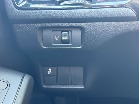 Used 2025 Honda Civic Sport image 19