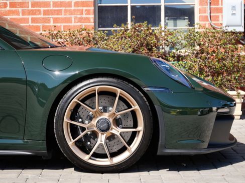 Used 2022 Porsche 911 GT3 RWD image 25