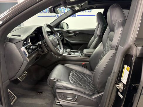 Used 2022 Audi SQ8 Prestige w/ Prestige Package AWD/4WD image 9