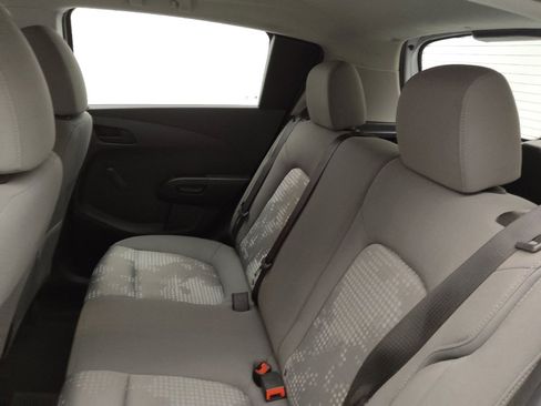 Used 2020 Chevrolet Sonic LT image 18