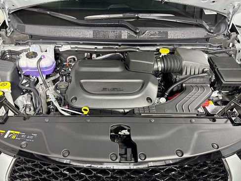 New 2026 Chrysler Pacifica Limited image 22