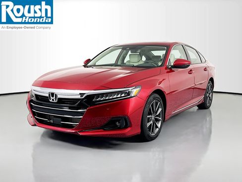 Certified 2022 Honda Accord EX-L image 1