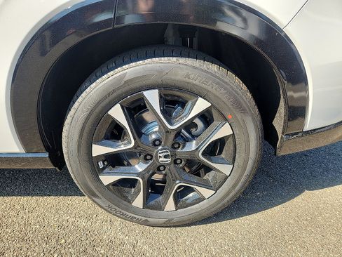 Used 2027 Honda HR-V EX-L image 5