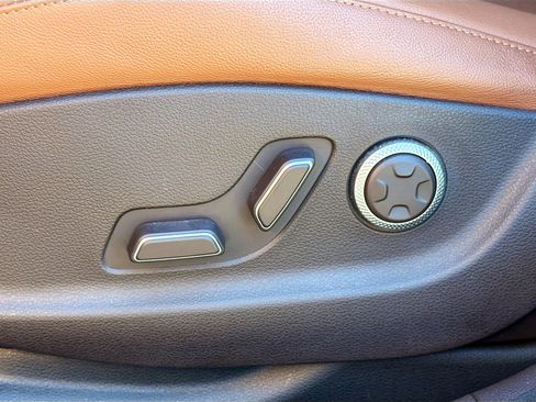 Used 2024 Genesis G80 2.5T image 24