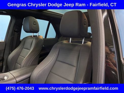 Used 2025 Mercedes-Benz GLE 350 4MATIC image 8