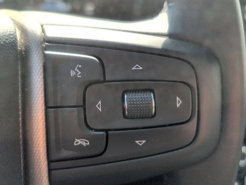 Used 2024 GMC Yukon Denali image 33