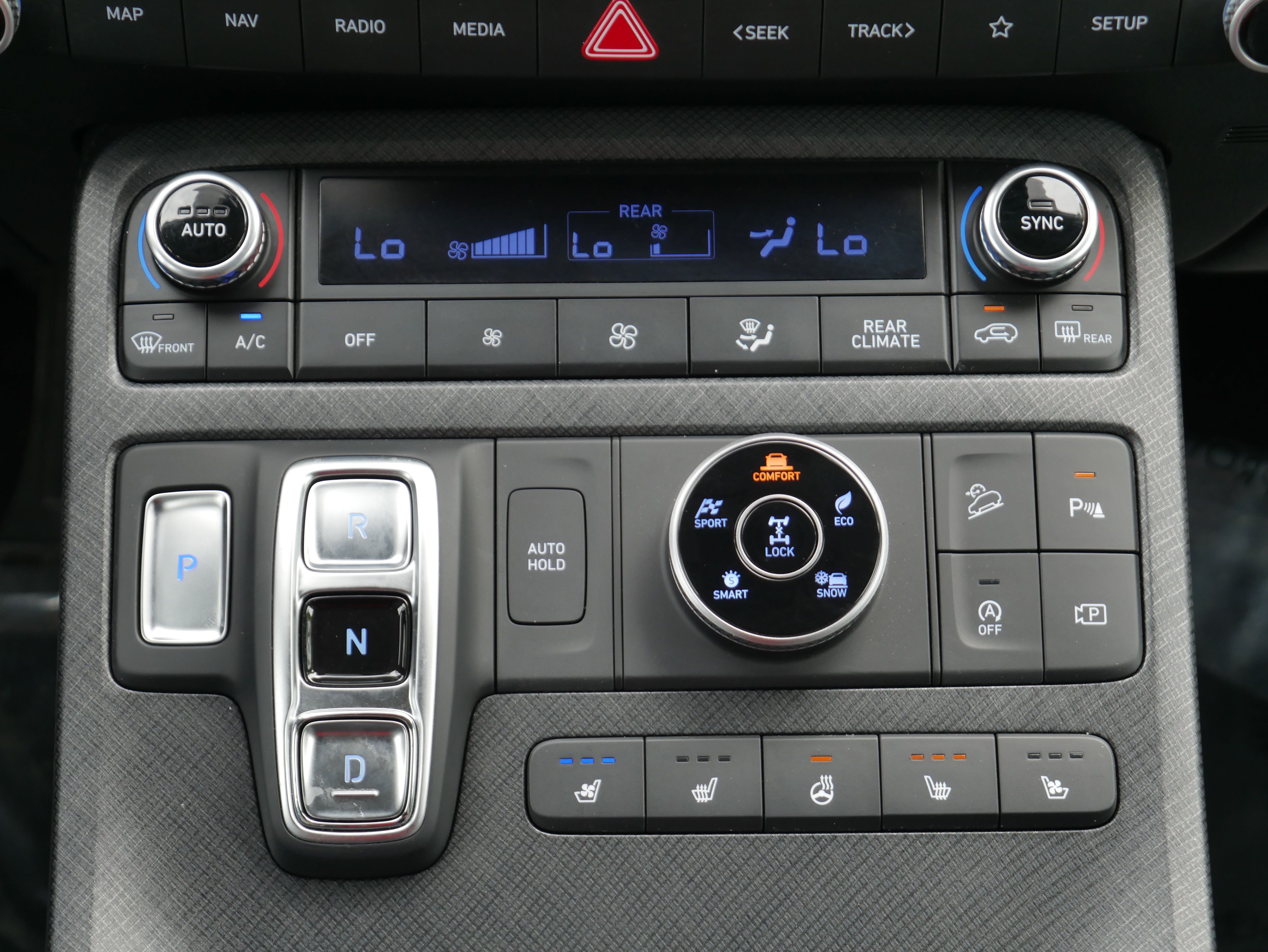 Used 2024 Hyundai Palisade Limited AWD/4WD image 24
