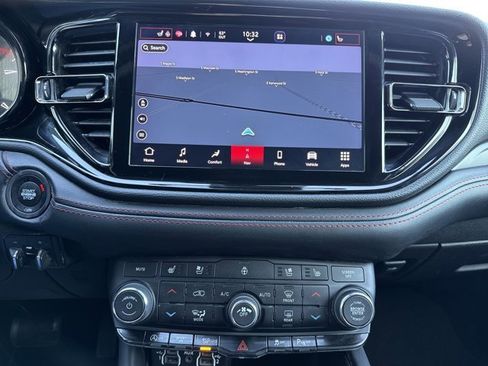 Used 2023 Dodge Durango GT image 23