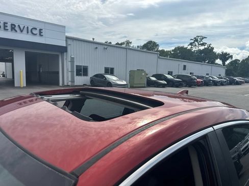 Used 2019 Honda Civic EX image 4