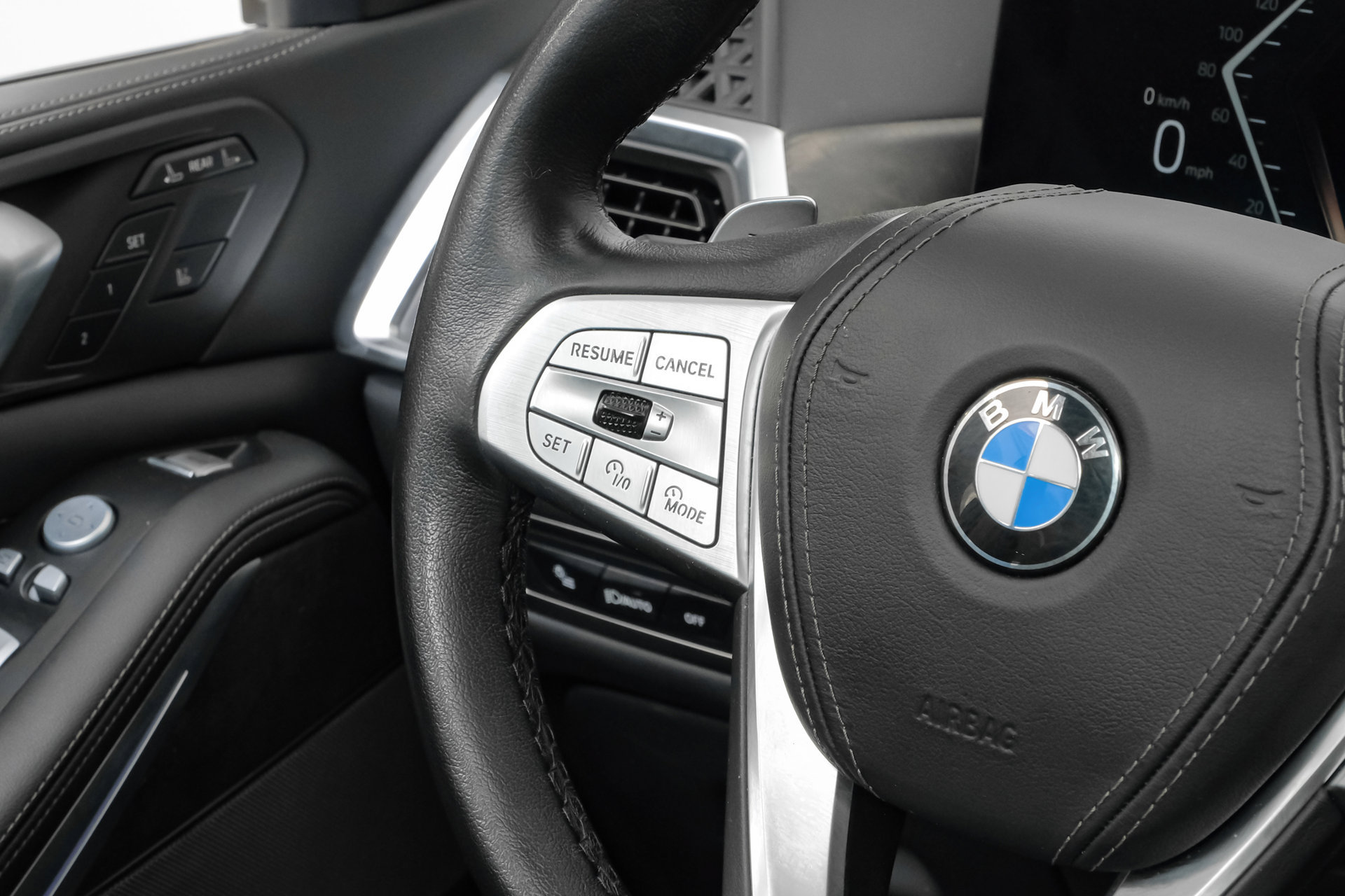 Used 2025 BMW X7 xDrive40i AWD/4WD image 20